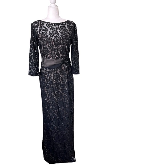 Emma Street Lace Gown with Sash Three-Quarter Sleeves Dress Black Color … - Picture 2 of 12